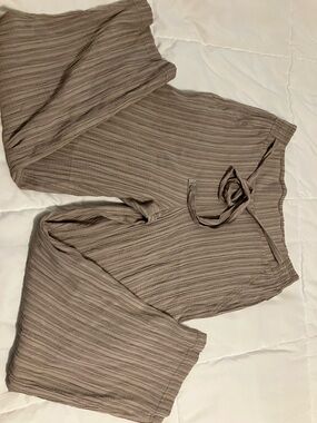 SOHO Womens Small Taupe Crinkle Jogger Pants Pull On Elastic Waist Stretch